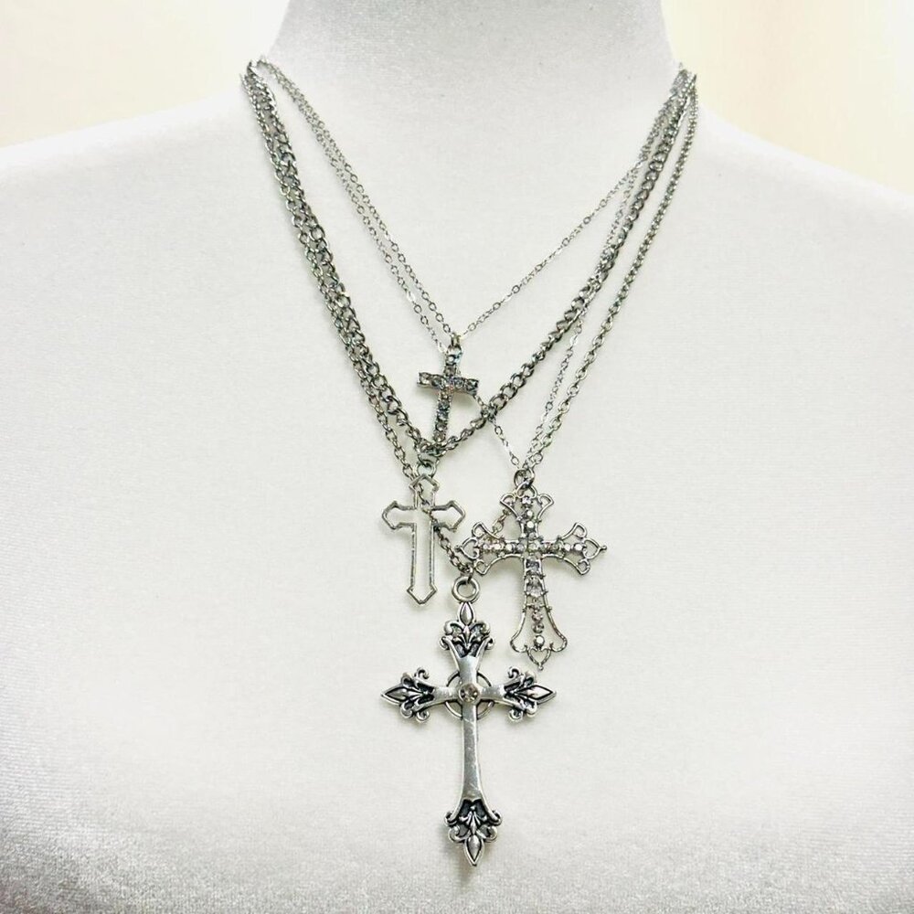 Y2K 2000s style 4pcs set Silver cross necklace set